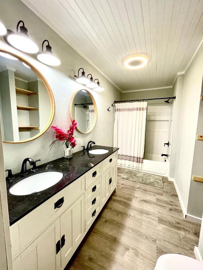 A Cozy Space Coast Retreat Titusville Buitenkant foto